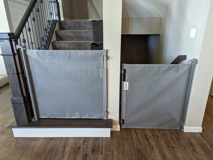Retractable Dog/Child Gate
